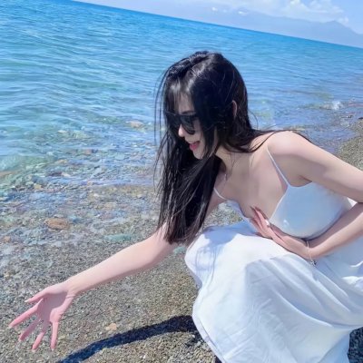 《轰天炮4》海报