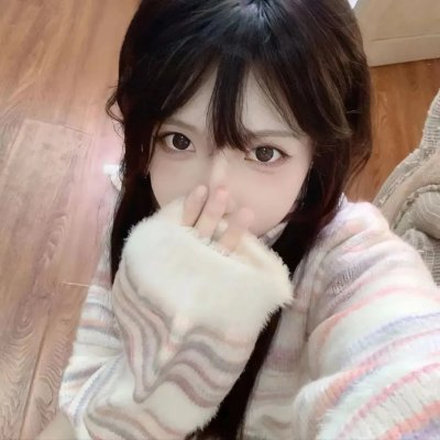 《多可爱的战争》海报